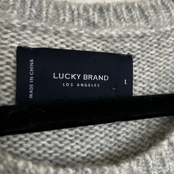 Lucky Brand sweater - Picture 3 of 6